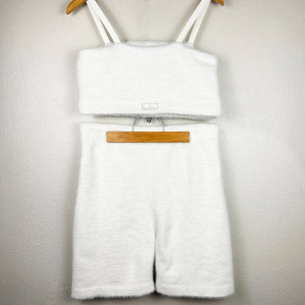 Gymshark Eyelash Knit Workout Set Biker Shorts White Bridal L